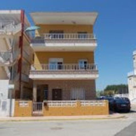 Piles - Apartment - Sleeps 7 - Parking - Seafront Extérieur photo