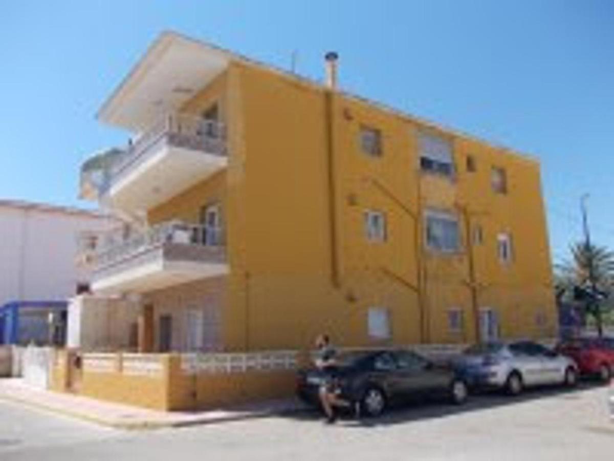 Piles - Apartment - Sleeps 7 - Parking - Seafront Extérieur photo