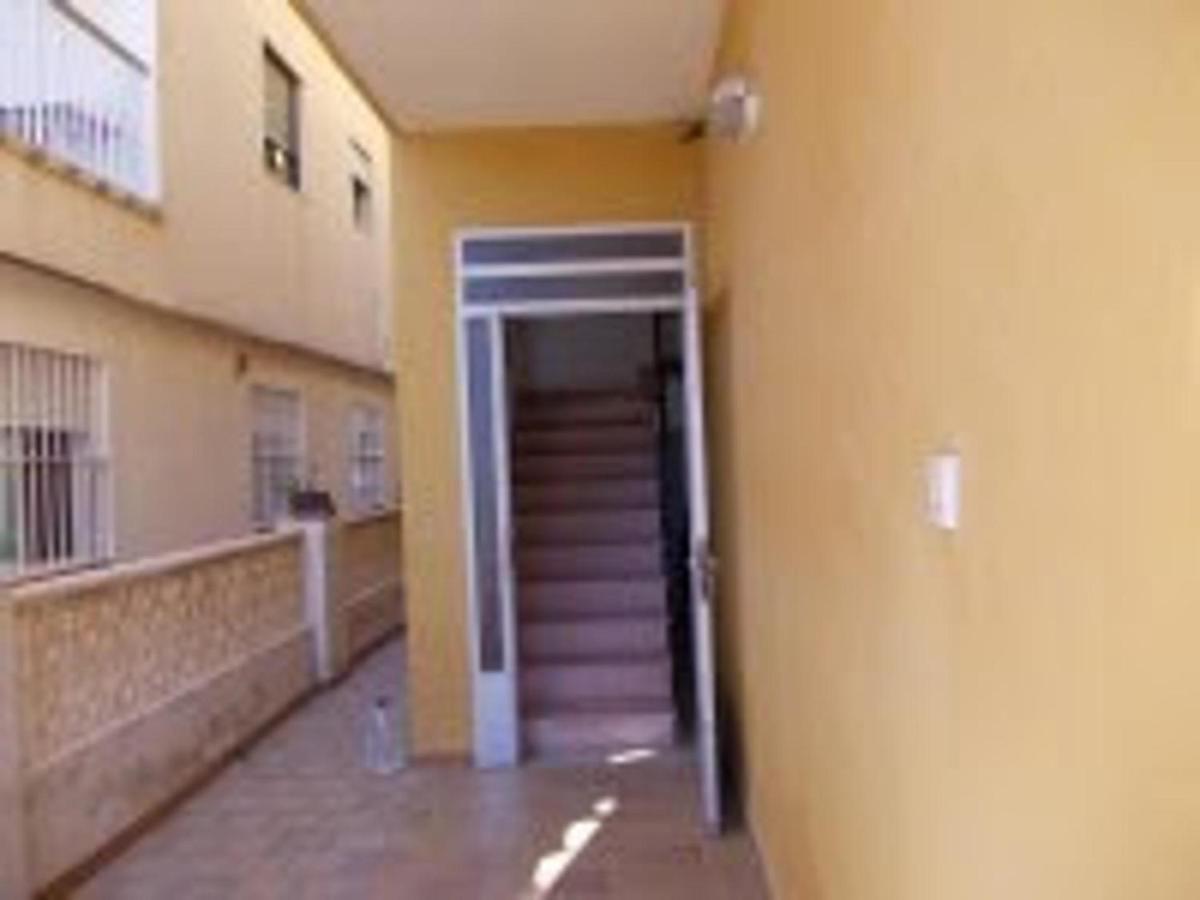 Piles - Apartment - Sleeps 7 - Parking - Seafront Extérieur photo