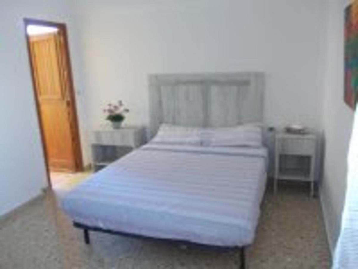 Piles - Apartment - Sleeps 7 - Parking - Seafront Extérieur photo