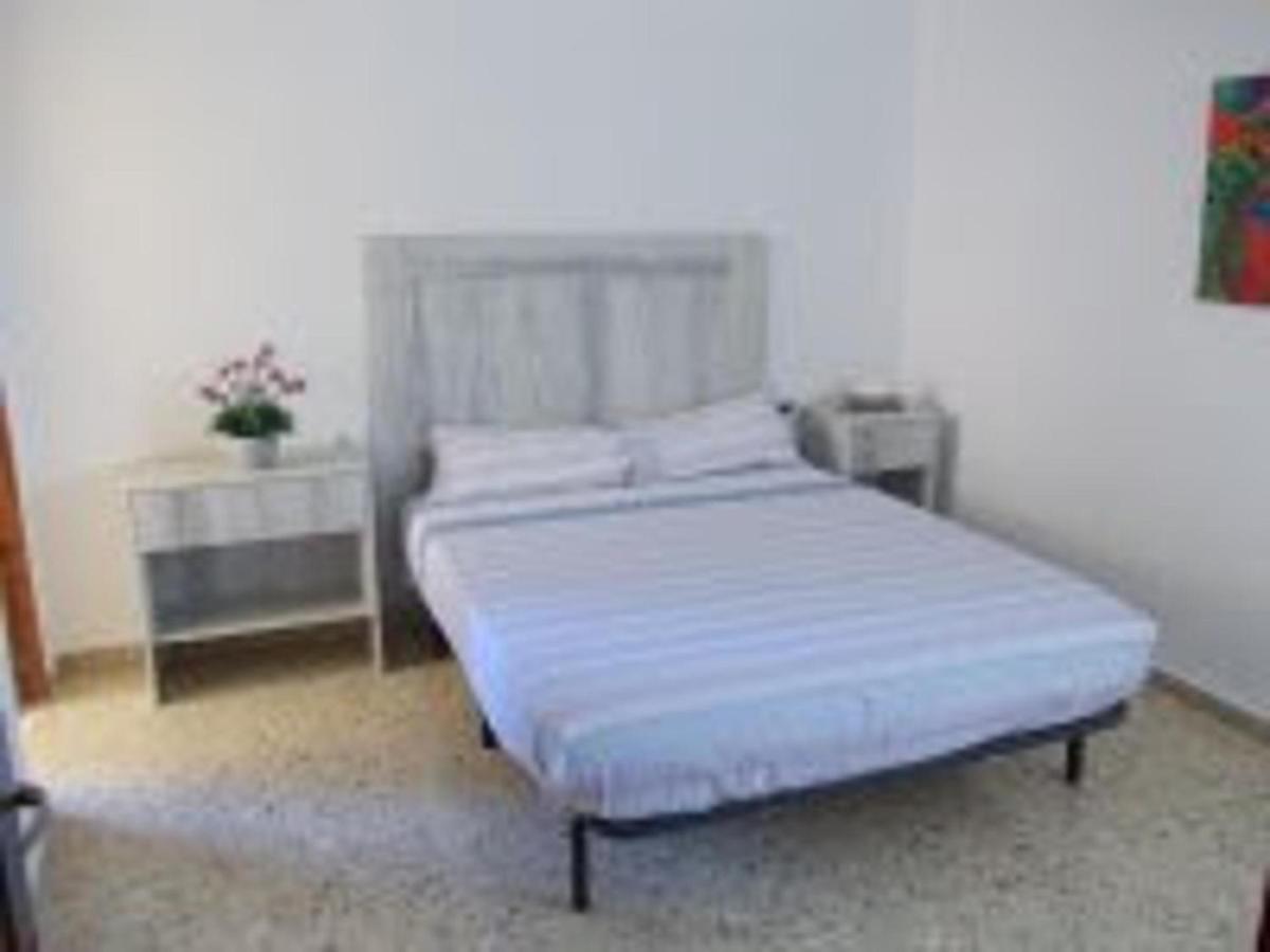 Piles - Apartment - Sleeps 7 - Parking - Seafront Extérieur photo